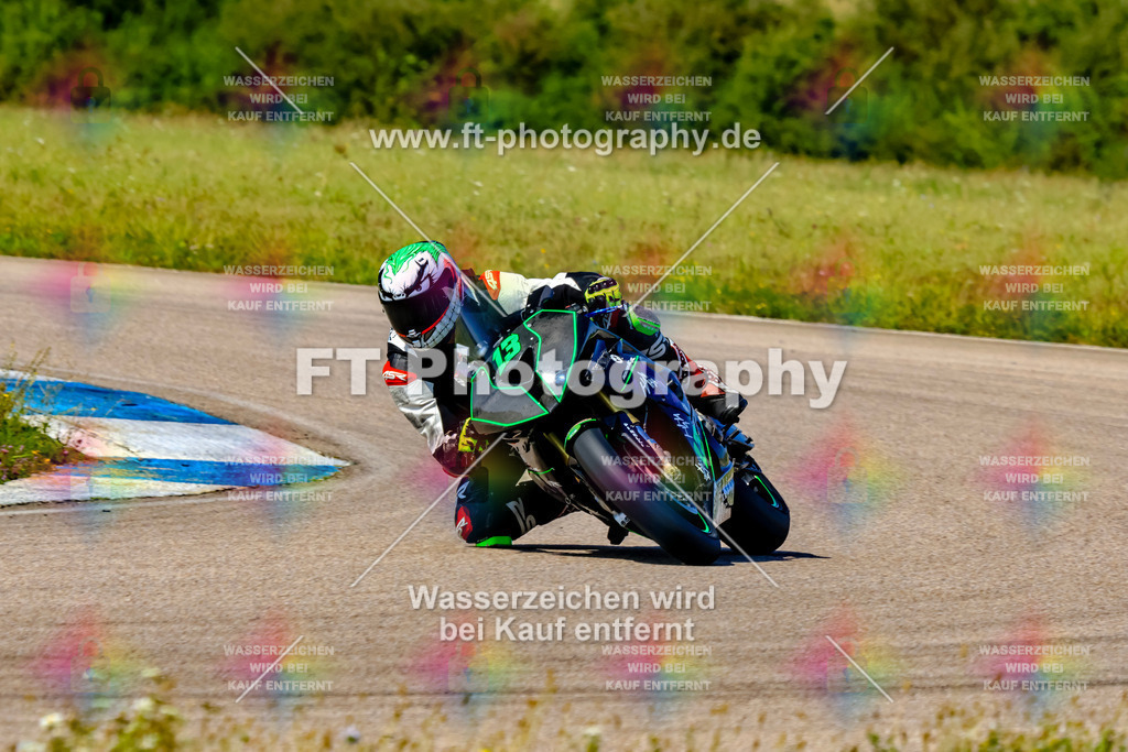 013-3592 | Hier findet Ihr Bilder von Touristenfahrten auf der Nürburgring Nordschleife oder von anderen Veranstaltungen die ich besucht habe. Viel Spass beim Durch Schauen 