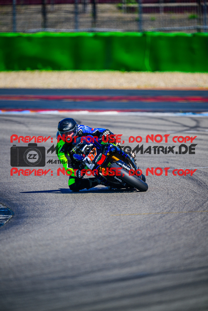 MaZZes_FotoMatrix_240520_6007705_8818 | WEISS