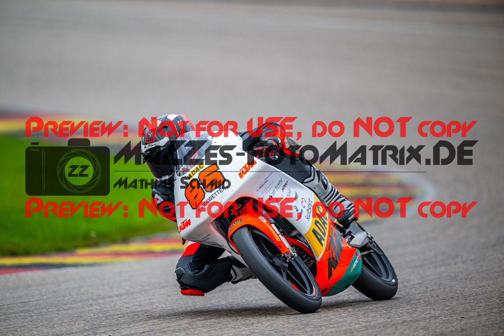 MaZZes_FotoMatrix_240504_6007705_4124 | KTM