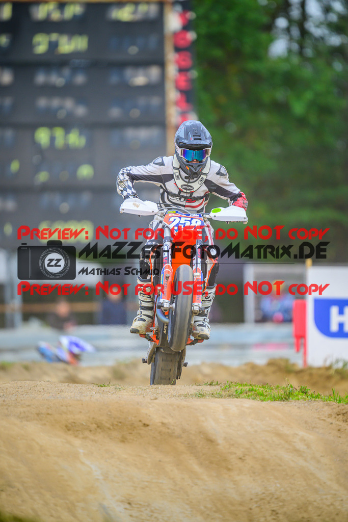 MaZZes_Fotomatrix_20251003_6007705_9388 | S2