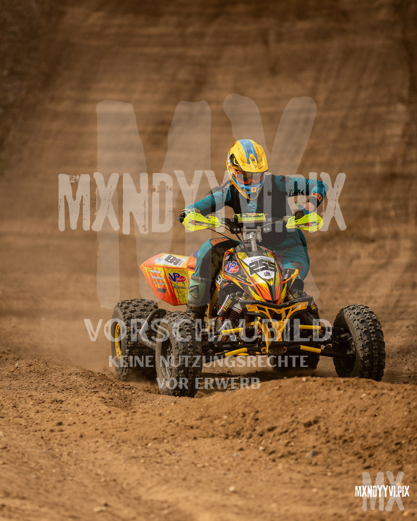 866A1709 | mxndyyvipix