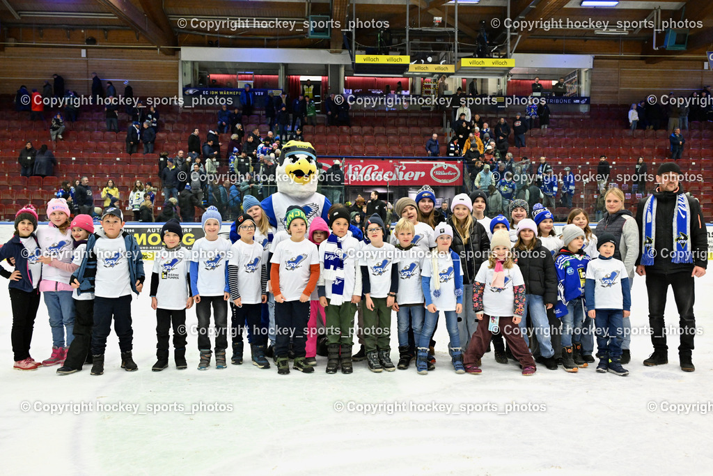 EC IDM WÄRMEPUMPEN VSV vs. Olimpija Ljubljana | Volksschule Spiel, Sponsor Schönheiten, EC IDM WÄRMEPUMPEN VSV vs. Olimpija Ljubljana, EC IDM WÄRMEPUMPEN VSV vs. Olimpija Ljubljana am 01.02.2026 in Villach (Stadthalle Villach), Austria, (Photo by Bernd Stefan)