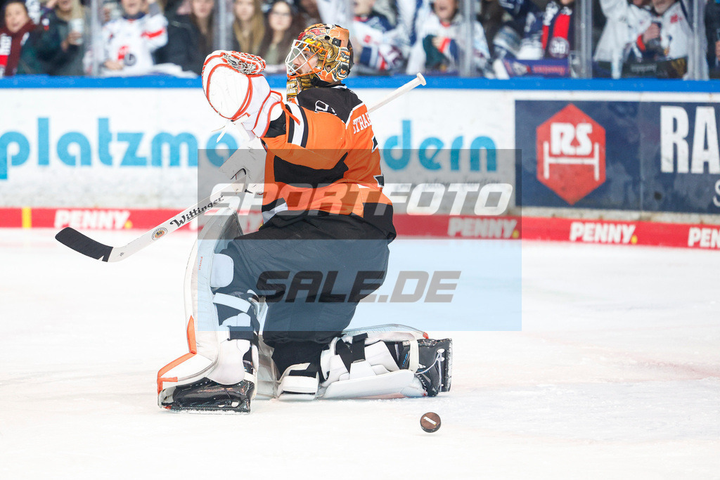 Iserlohn Roosters - Grizzlys Wolfsburg | 
DEL: Iserlohn Roosters - Grizzlys Wolfsburg - Realisiert mit Pictrs.com