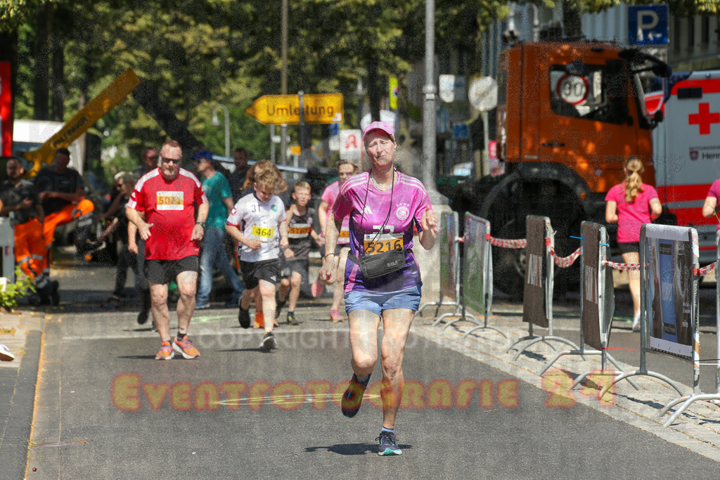 250621_1051_EX1_2873 | Sportfotografie im Rhein-Sieg Kreis, Köln, Bonn, NRW, Rheinland Pfalz, Hessen, etc. Unser Tätigkeitsfeld umfasst den Laufsport vom Volkslauf über den Marathon, Duathlon, Triathon bis zum Ultralauf wie Kölnpfad Ultra oder Schindertrail.