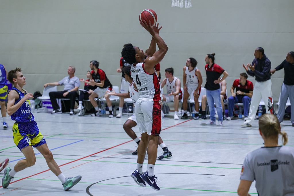 Regio BAYER GIANTS vs SV Haspe 70-44 | Fotos von Basketballspielen aus dem Raum NRW fotografiert von Gero Mueller-Laschet und Daniel Schaefer - Realisiert mit Pictrs.com