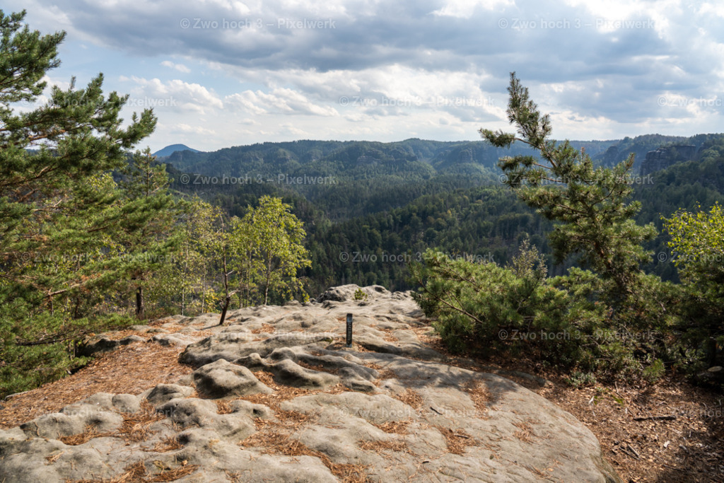 Grosser_Teichstein_Aussicht_Grosser_Zschand_Schluechte | 2022-08-30_Waldbrandgebiete_1 - Realisiert mit Pictrs.com