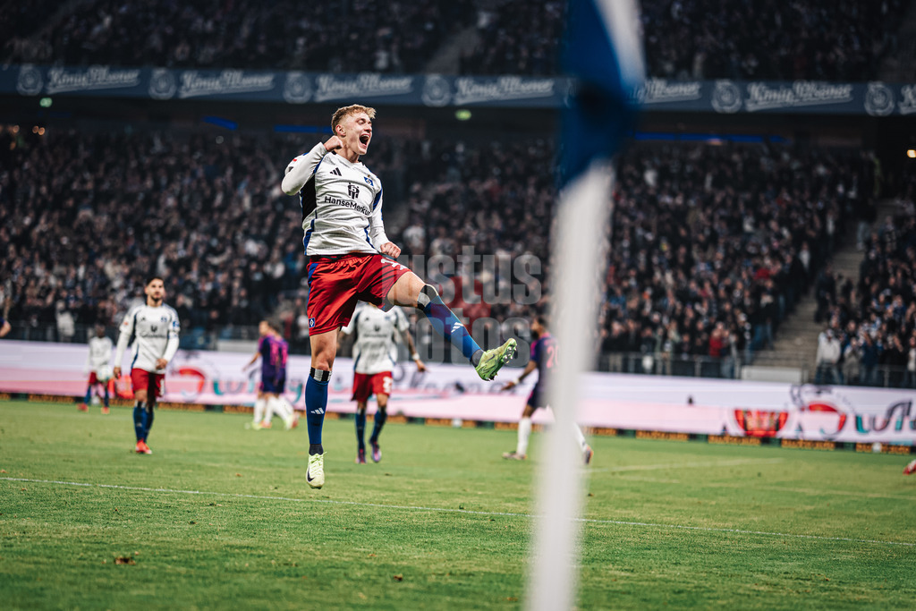 Fußball | Männer | Saison 2024/2025 | 2. Fußball-Bundesliga | 25. Spieltag | Hamburger SV vs. Fortuna Düsseldorf | 08.03.2025 | Torjubel Adam Karabec (#17, HSV)
