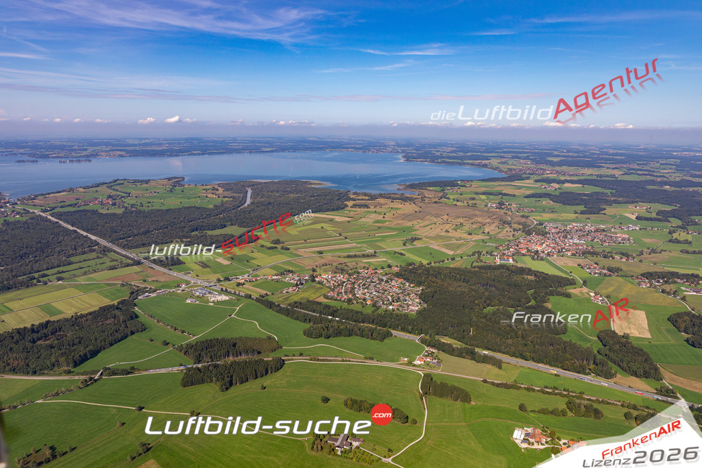Aktuelles Luftbild von Winkl bei Grabenstätt  - Die Luftaufnahme wurde 2020 mittels UL-Flugzeug erstellt ( keine Drohne ) - hochauflösende Kamera-Systeme von  Canon -Beste Qualität - Für grossformatige Ausdrucke geeignet. Die Geschenkidee !