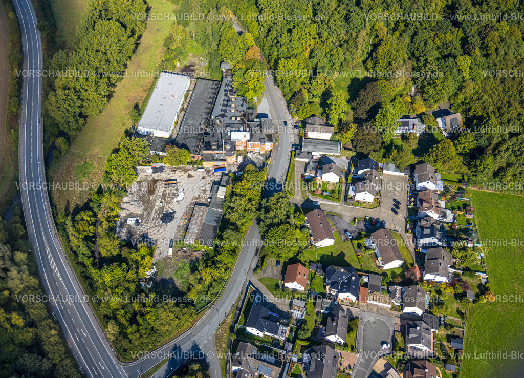 Menden220901481 | Luftbild, Gelände Papierfabrik, Hönnetalstraße, Lendringsen, Menden, Ruhrgebiet, Nordrhein-Westfalen, Deutschland