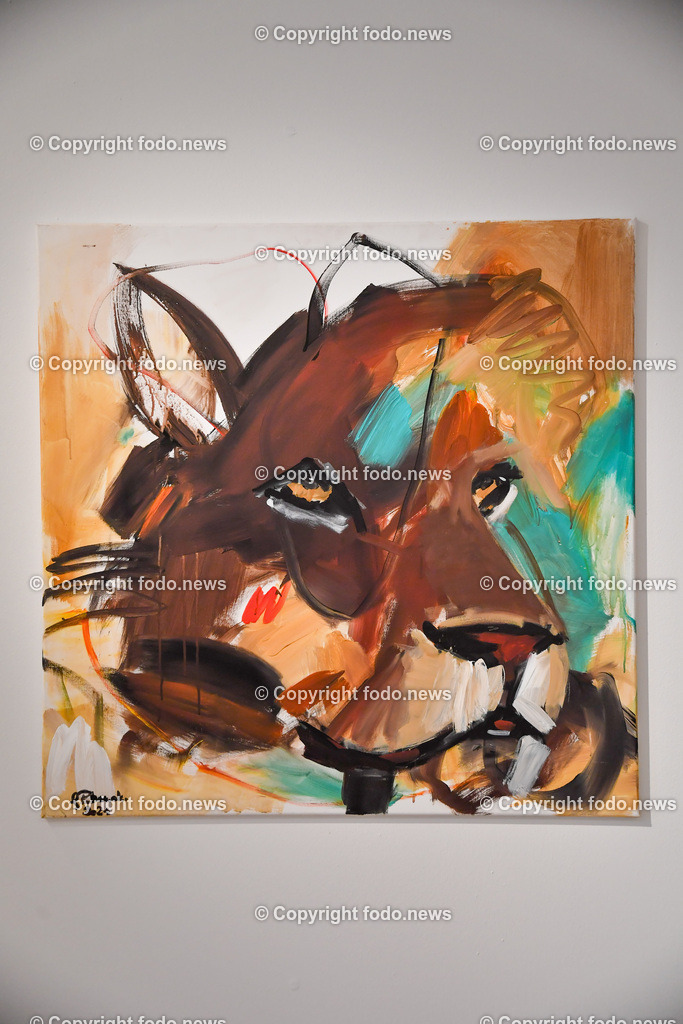 Schlossmuseum Linz_ 100 Jahre Innviertler Kuenstlergilde_ 07.02.2023-11 | 07.02.2023, Schlossmuseum Linz, AUT, 100 Jahre Innviertler Kuenstlergilde, im Bild Gabi Rhomako (Loewe 2021, Acryl auf Leinwand)