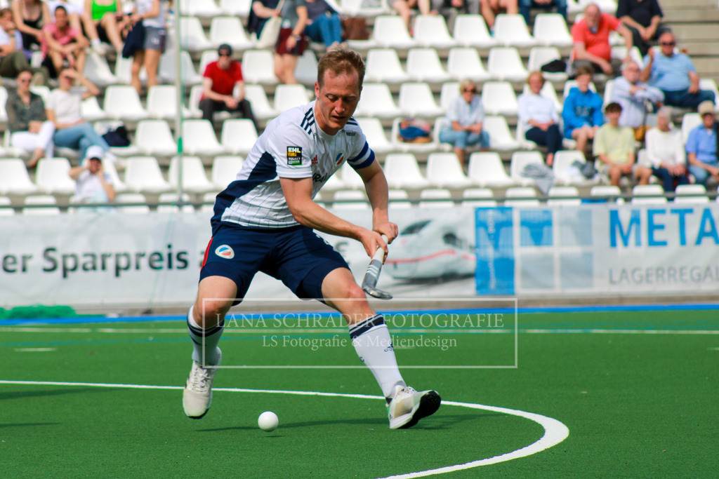 BUNDESLIGA HERREN VF2 MHC-CHTC 20.05.2023-123 | lanaschraderfotografie - Realisiert mit Pictrs.com
