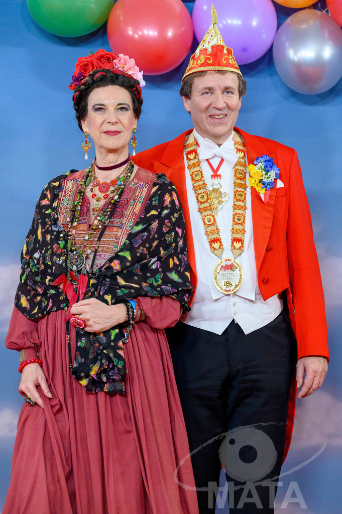 _DWA1543 | Intendantin, Bayerischer Rundfunk
Katja Elisabeth Wildermuth (links) mit Marco Anderlik, Präsident Fastnacht-Verband Franken e.V. bei der TV-Sendung Fastnacht in Franken 2024. Veitshöchheim, 02.02.2024 Bayern Deutschland - Realisiert mit Pictrs.com