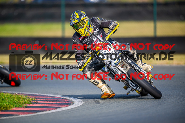 MaZZes_FotoMatrix_230930_6958 | UE40