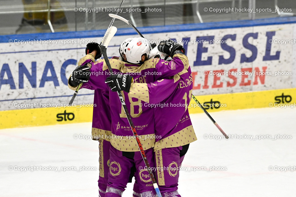 EC Kellerberg vs. EC Arnoldstein | Jubel EC Kellerberg Mannschaft, #18 Orter Andreas EC Kellerberg, EC Kellerberg vs. EC Arnoldstein, EC Kellerberg vs. EC Arnoldstein am 03.02.2025 in Villach (Stadthalle Villach), Austria, (Photo by Bernd Stefan)