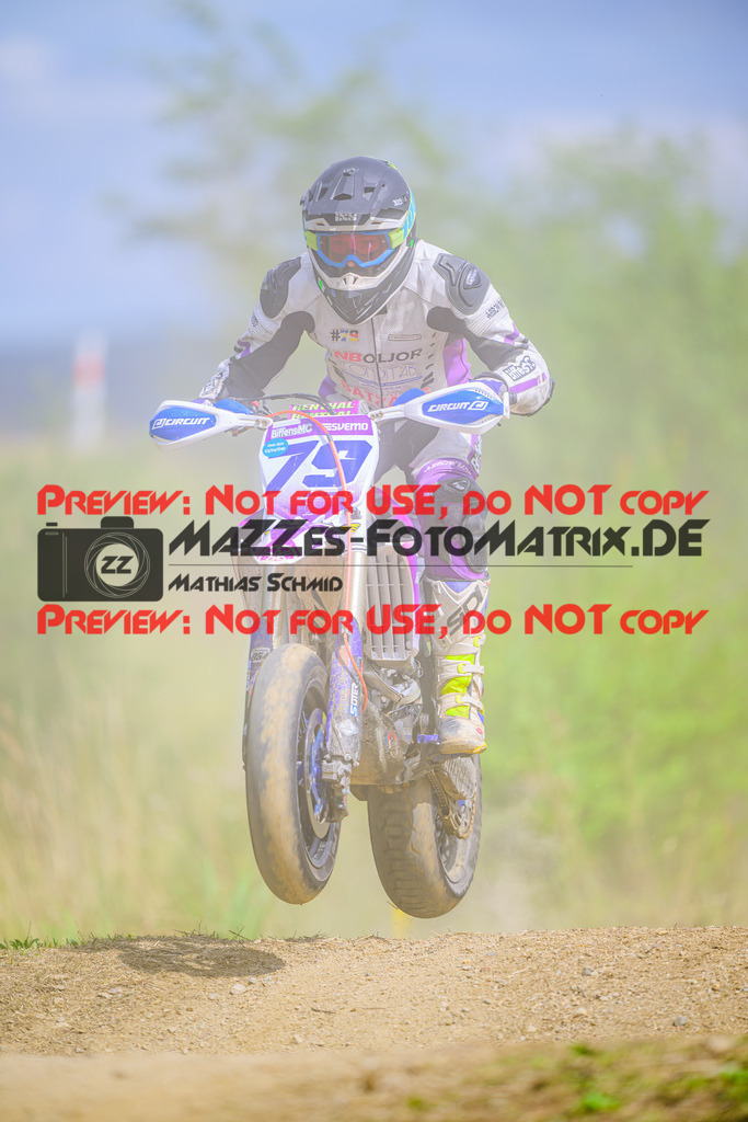 MaZZes_FotoMatrix_240713_6007705_0284 | S3