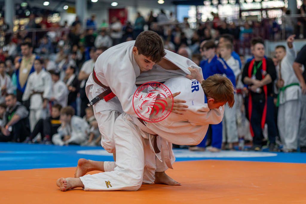 Internationaler Adler Cup 2024 | Foto vom Internationalen Adler Cup Judo Turnier im Sport- und Freizeitzentrum Kalbach im Oktober 2024 - Realisiert mit Pictrs.com