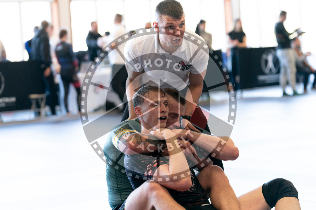 20250329PBB3048 | Fighters compete during the International Luta Livre (ILLCS) Germany IX Spring 2025 Competition spring on March 29, 2025 in Hannover, Germany.© Chiara Dazi