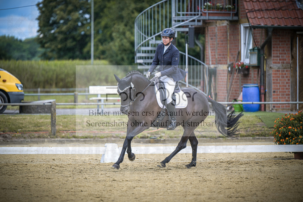DOS_2013 | Entdecke hochwertige Reitturnierfotos von Foto Oger. Professionell, emotional und authentisch – jetzt Lieblingsmomente im Shop bestellen.Deutschlandweite Turnierfotografie. - Realisiert mit Pictrs.com