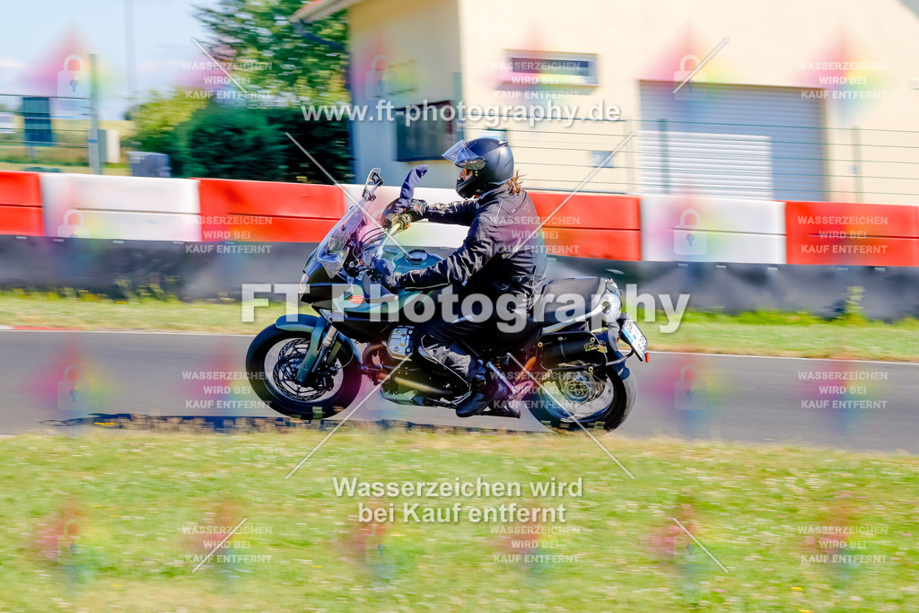 _MOT8826 | Hier findet Ihr Bilder von Touristenfahrten auf der Nürburgring Nordschleife oder von anderen Veranstaltungen die ich besucht habe. Viel Spass beim Durch Schauen 