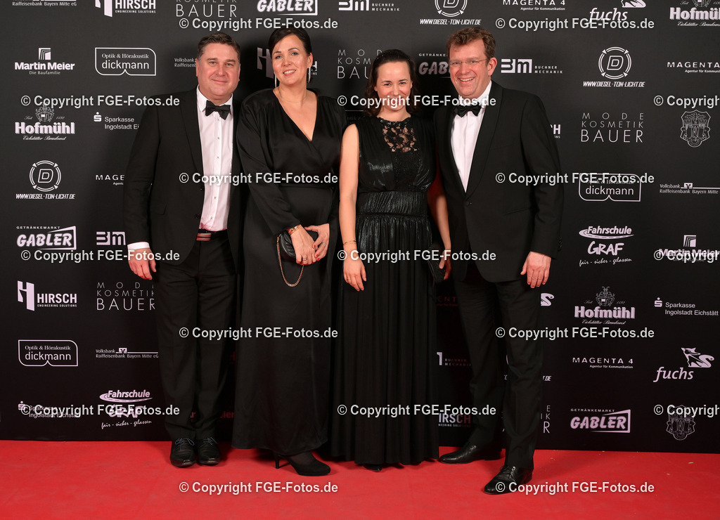 20240113-fge-fotos-0330 | Eröffnungsball der FGE am 13.01.2024 im Alten Stadttheater in Eichstätt. - Realisiert mit Pictrs.com