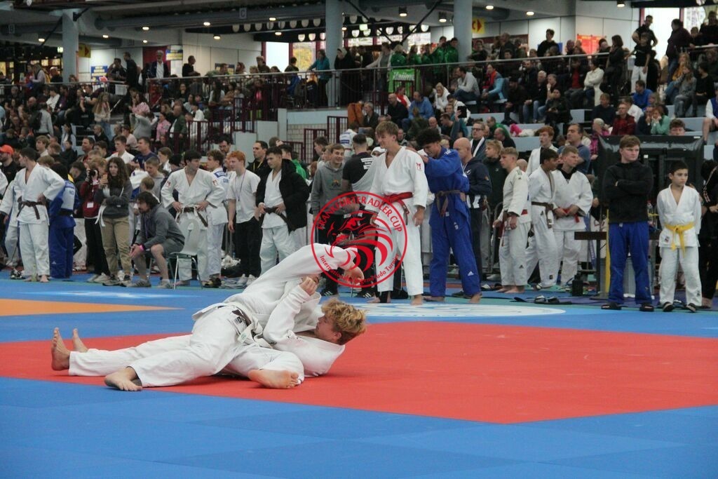 IMG_3486 | Fotos vom Adler Cup - Pictures from Adler Cup

Hier findet Ihr alle Eindrücke und großen Momente der Adler Cup Wochenenden. Here you will find all impressions and great moments of the Adler Cup weekends. - Realisiert mit Pictrs.com