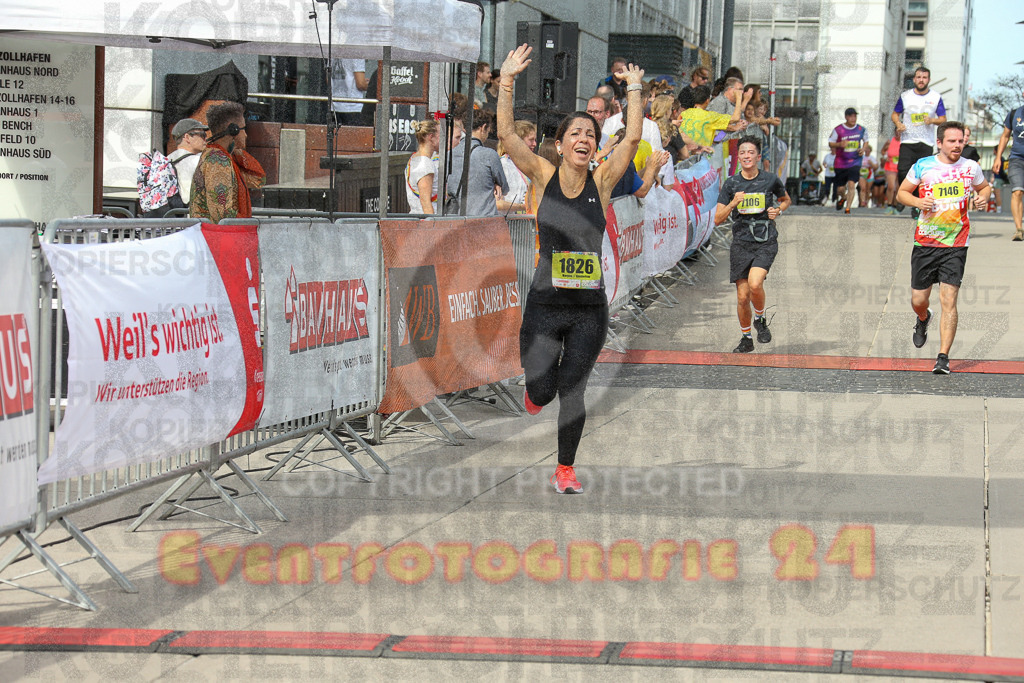 250920_1336_EX1_5775 | Sportfotografie im Rhein-Sieg Kreis, Köln, Bonn, NRW, Rheinland Pfalz, Hessen, etc. Unser Tätigkeitsfeld umfasst den Laufsport vom Volkslauf über den Marathon, Duathlon, Triathon bis zum Ultralauf wie Kölnpfad Ultra oder Schindertrail.