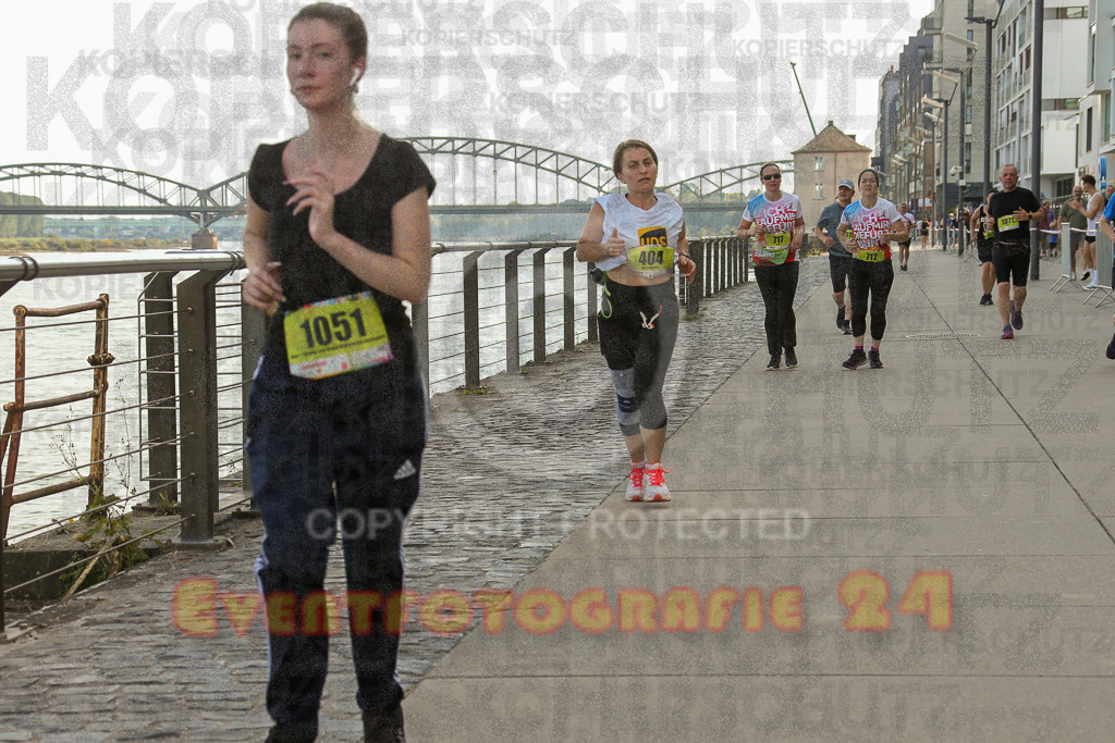 250920_1455_EX1_8251 | Sportfotografie im Rhein-Sieg Kreis, Köln, Bonn, NRW, Rheinland Pfalz, Hessen, etc. Unser Tätigkeitsfeld umfasst den Laufsport vom Volkslauf über den Marathon, Duathlon, Triathon bis zum Ultralauf wie Kölnpfad Ultra oder Schindertrail.