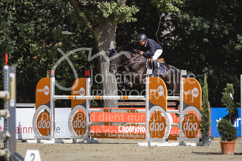 230826_Delbrueck_Youngster-M-560 | Deine schönsten Turniermomente als professionelle Fotos! Entdecke hochwertige Pferdesport-Fotografie im Online-Shop. Jetzt Fotos finden & bestellen!