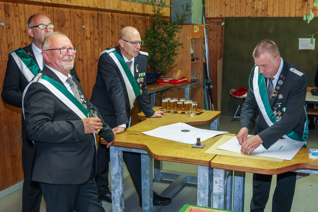 top-top.de-250628-079 | Foto, Video, Fotografie, Videografie, Fotobox, DJ, Discjockey, Musik, Musikbox, Veranstaltung, Photobooth, Amazon, Ebay, Buchtipp, Bestseller, Autor, Verlag, Buch, Wesel, Hamminkeln, NRW, Dinslaken, Rees, Drohne, Hochzeit, Party, Fotobox, Wesel, Fotograf