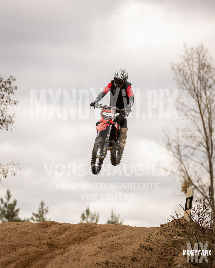 866A1819 | mxndyyvipix