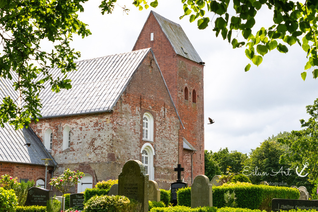 20240605-EAF_1604 | Eilun-Art-Fotografie Levke Martens, ihre Fotografin für Immobilien- und Landschaftsfotografie auf Föhr, Föhrer Motive als Poster, Leinwand, hinter Acrylglas oder stelle dir deinen eigenen Monatskalender zusammen, mit nur einem Klick
