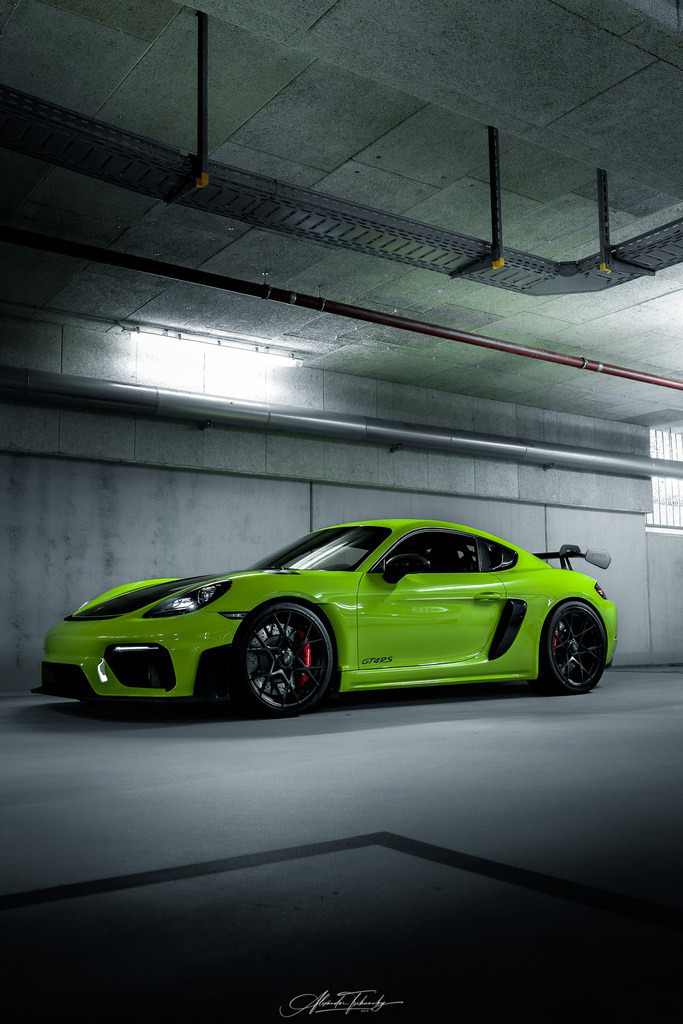 718 Cayman GT4 RSR6AT1041 | Entdecken Sie die faszinierende Welt von Alexander Tschuncky Arts: Kreative Fotografie, atemberaubende Automobilkunst und hochwertiger Bilderdruck. Lassen Sie sich inspirieren! - Realisiert mit Pictrs.com