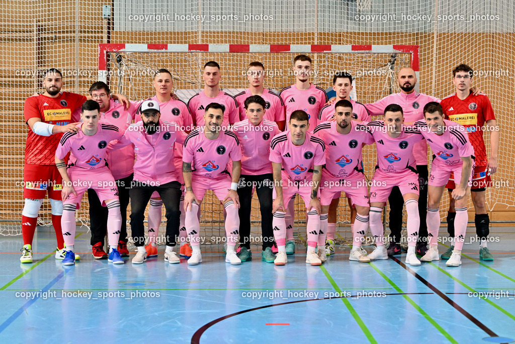 Carinthia Flamengo Futsal Club vs. FC Ljuti Krajisnici | Mannschaftsfoto Carinthia Flamengo Futsal Club, Carinthia Flamengo Futsal Club vs. FC Ljuti Krajisnici, Carinthia Flamengo Futsal Club vs. FC Ljuti Krajisnici am 05.01.2025 in Klagenfurt (Ballspielhalle Viktring), Austria, (Photo by Bernd Stefan)