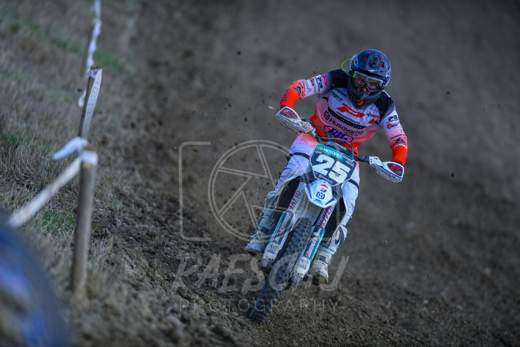 MX2 (414) | Paeschuphoto Shop - Wer nicht sucht der auch nicht findet.Ob Motocrossbilder oder von einem besuchtem Spiel, Hauptsache Action. - Realisiert mit Pictrs.com