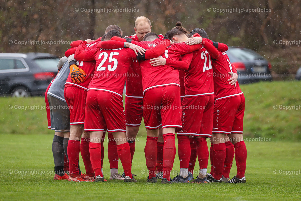 BQ3I4653 | 15.04.2023; kreisliga A Wetzlar; Rasenplatz Niederlemp; SpVgg Lemp - TSV Blasbach; Ergebnis: 0:1 (0:0)