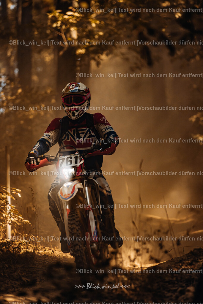 E68A8011 | blick_win_kel