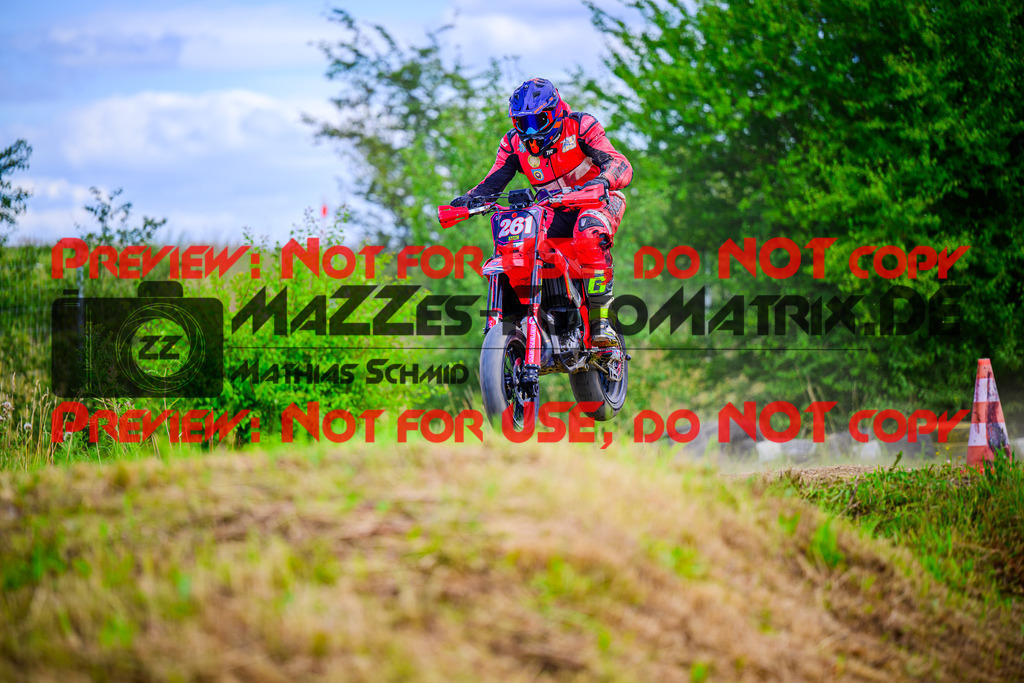 MaZZes_FotoMatrix_240713_6021986_8257 | S2