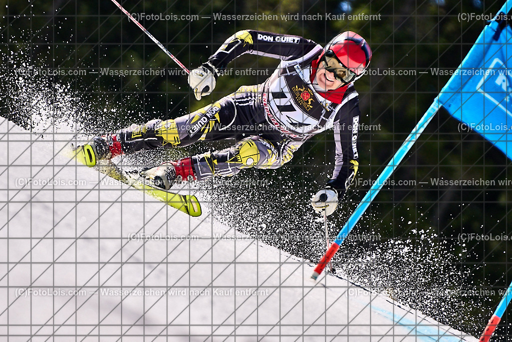 ALP1282_Reiteralm_MASTERS-LM_RTL_Hoermann Hubert | (C)FotoLois.com, Alois Spandl. Steirische MASTERS-Landesmeisterschaften Ski alpin mit Wien und Salzburg, Reiteralm, Sa 13. April 2024.