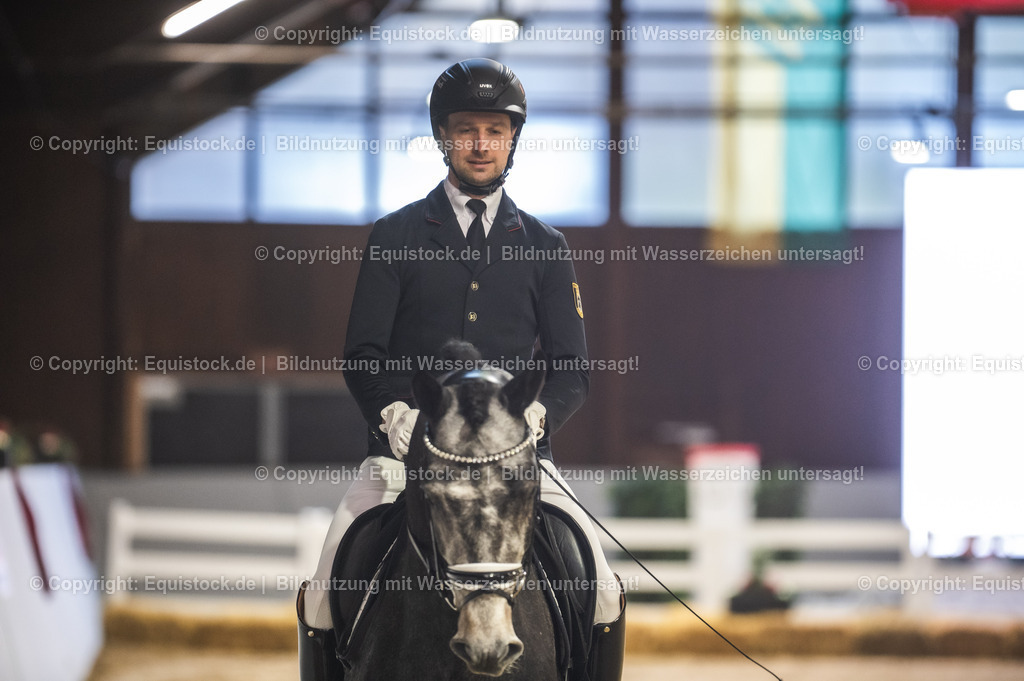 20240302_Hengstvorstellung_Marbach_TOMsPiC_0165 | equistock