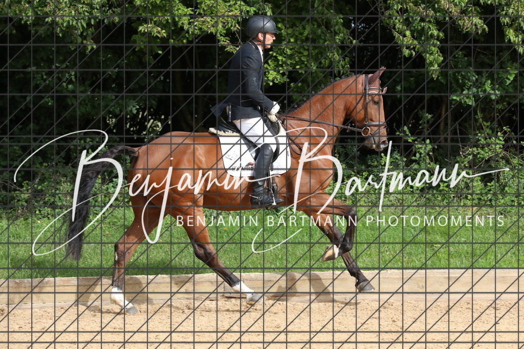 AZ2A1946 | Benjamin Bartmann Photomoments