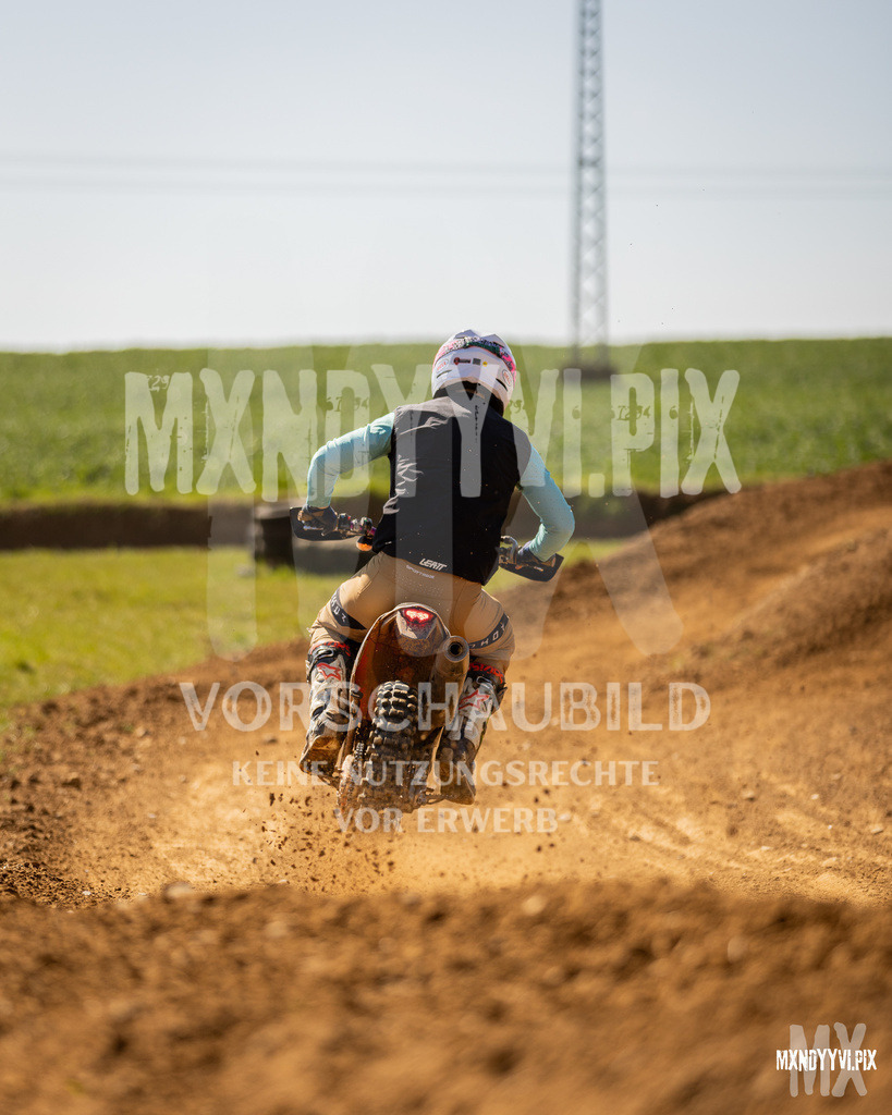 866A3384 | mxndyyvipix