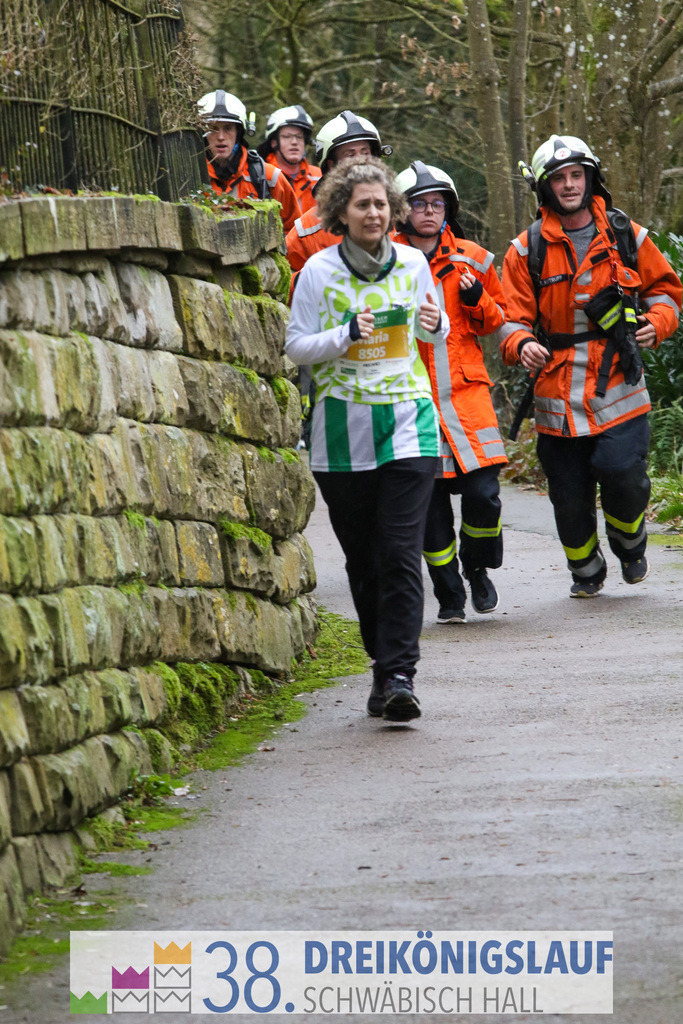 5km Roewisch Wohnbau Cup | 3 Koenigslauf 2024 5km Roewisch Wohnbau Cup - Realisiert mit Pictrs.com