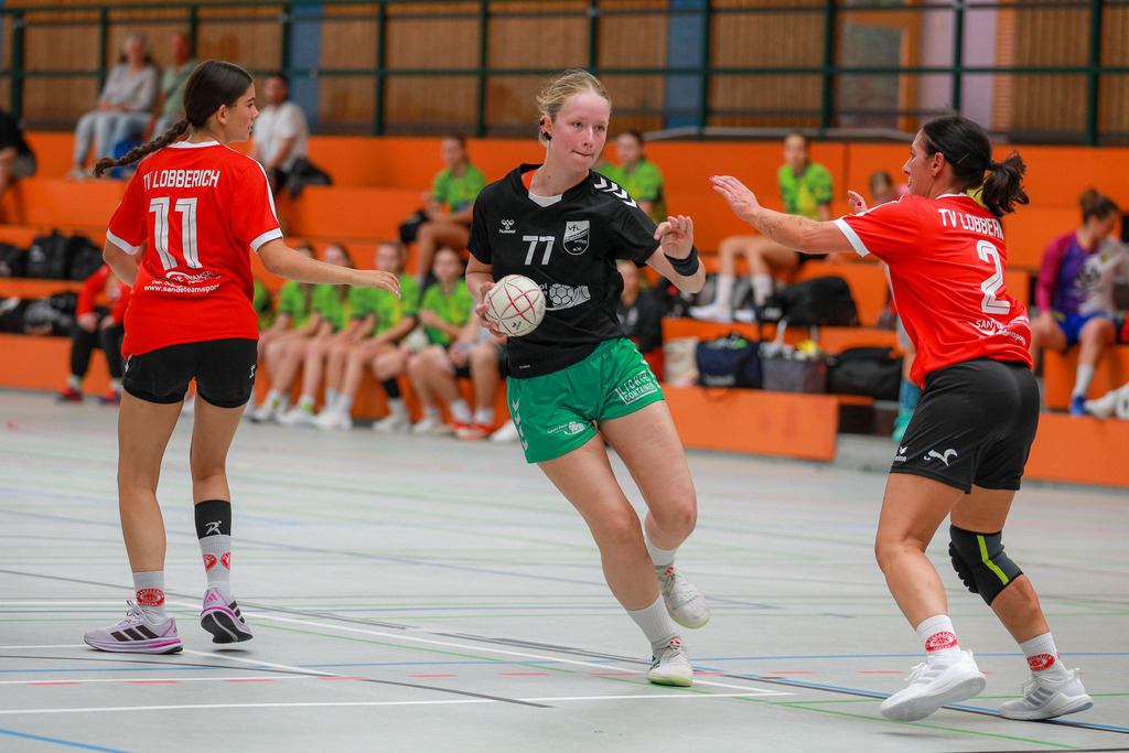 Rheinhausen-Lobberich_Plus_310825_058 | Bildergalerie von Sport-Ereignissen aber auch von weiteren spannenden Dingen - nicht nur vom Niederrhein. In Anlehnung an den bekannten Spruch von Hanns Dieter Hüsch heißt das Motto: "Niederrhein ist überall".  - Realisiert mit Pictrs.com