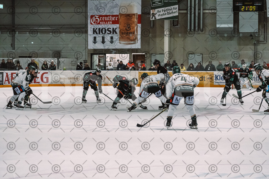 Alligators_vs_Erding_12_12_2025-131 | Höchstadt Alligators Fotogalerie: Eishockey-Action aus Franken. Professionelle Spielfotos, Portraits & Stadionbilder zum Download. Jetzt entdecken! - Realisiert mit Pictrs.com