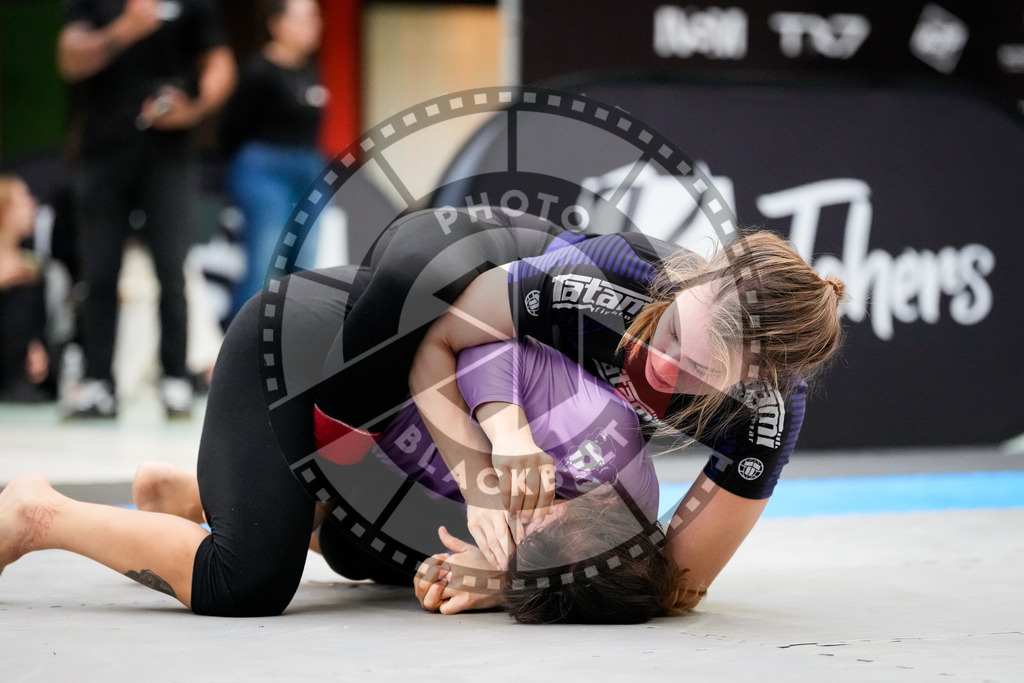 20250920PBB6788 | Athletes compete during the AJP Tour Hamburg International Jiu-Jitsu Championship, on September 20, 2025 in Hamburg, Germany. © Chiara Dazi / photoblackbelt