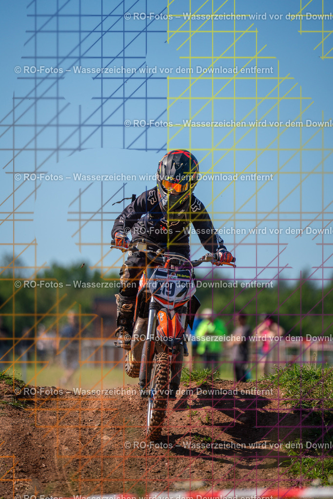 Wolfshausen 1 Lauf -144 | Sportfotografie von RO-Fotos: Motorsport, Motocross, Enduro, Laufveranstaltungen und Triathlon. Professionelle Fotos von Sportlern und Events. - Realisiert mit Pictrs.com