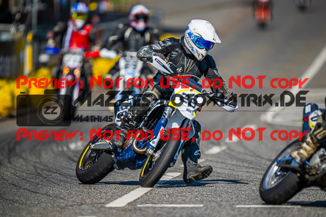 MaZZes_FotoMatrix_230609_5500 | UE40