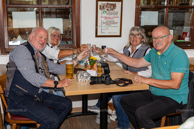 Oktoberfest im Gasthaus Stubinger | Bildershop von pixelworld.at - Realisiert mit Pictrs.com