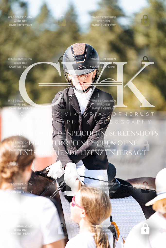 CK902923 | Turnierfotografie Pferdefotografie Trier Rheinland-Pfalz Pferdesport Reitsport Tierfotografie Sportfotografie Pferdevideo Pferdevideografie Equestrianvideography equestrianphotography  - Realisiert mit Pictrs.com