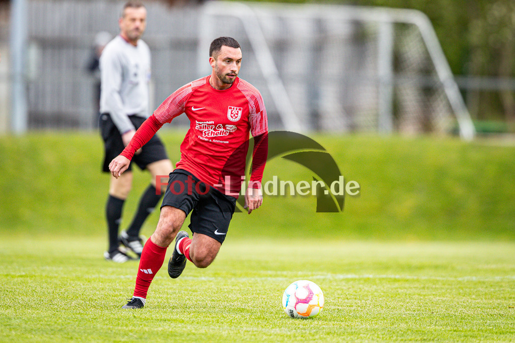 TSV Peißenberg vs WSV Unterammergau | Abstiegs Qualifikationsrunde Kreisliga Gruppe C, TSV Peißenberg vs WSV Unterammergau, 20240420,
Andreas HETT (TSVP 20) in Aktion, Freisteller,
2024-04-20 in Peißenberg (Sportplatz Peißenberg)
20 Andreas HETT (TSVP 20)
Copyright: WolfgangxLindner www.foto-lindner.de